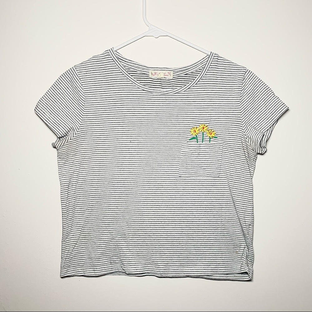 Striped crop top with flowers